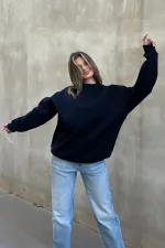 Basic Crew Neck Oversize Sweatshirt