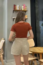 T-shirt court à volants