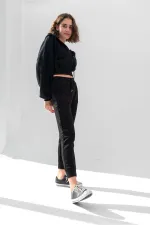 Hooded V-Neck Crop Sweatshirt with Thick Fleece Lining