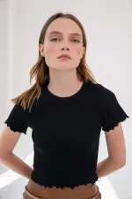 Fırfır Detaylı Crop T-shirt