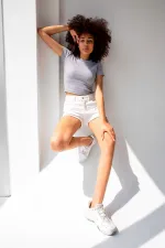 T-shirt basique à col rond côtelé