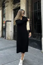 Robe en maille ample à col montant et fermeture éclair