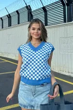 Plaid Pattern V-Neck Sweater