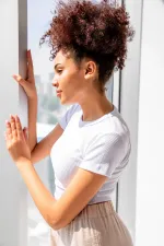 T-shirt basique à col rond côtelé