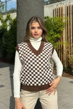 Plaid Pattern V-Neck Sweater