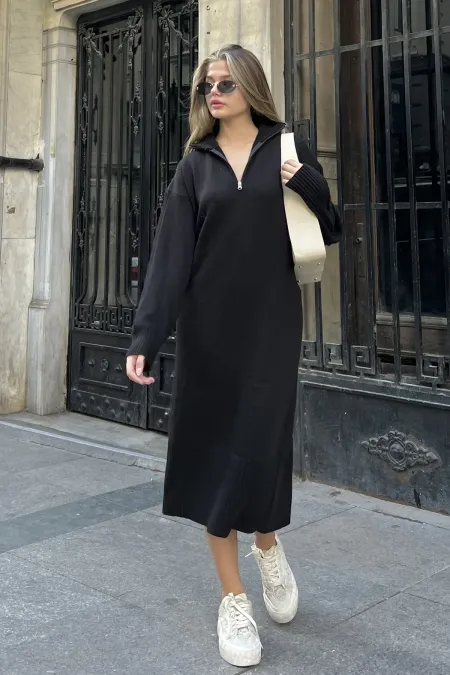 Zip-up High-Neck Loose Knit Dress