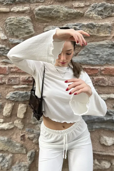 Ensemble plissé en crêpe avec détail au dos