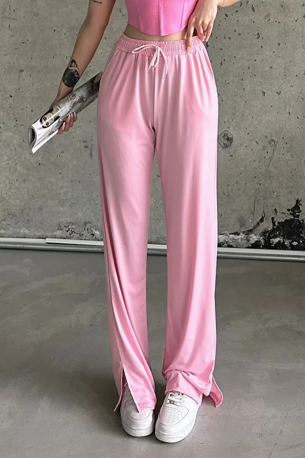 High-Waisted Sweatpants with Slits and Lycra