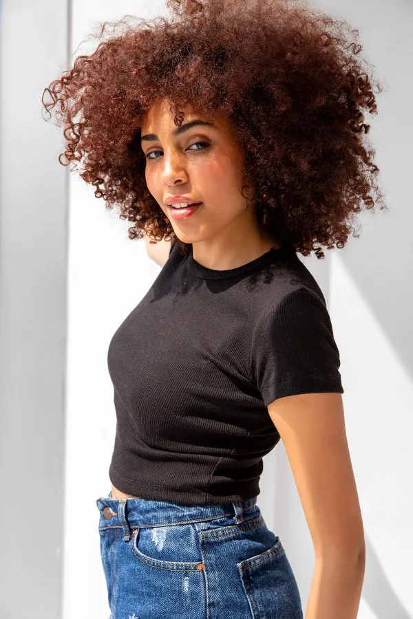 T-shirt basique à col rond côtelé