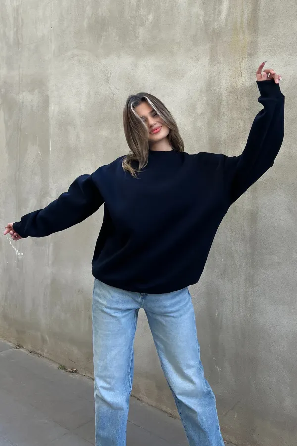 Basic Crew Neck Oversize Sweatshirt
