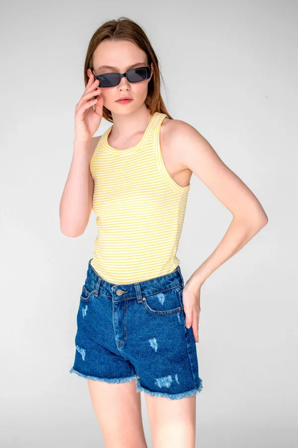 Çizgili Fitilli Halter Yaka Kolsuz Atlet