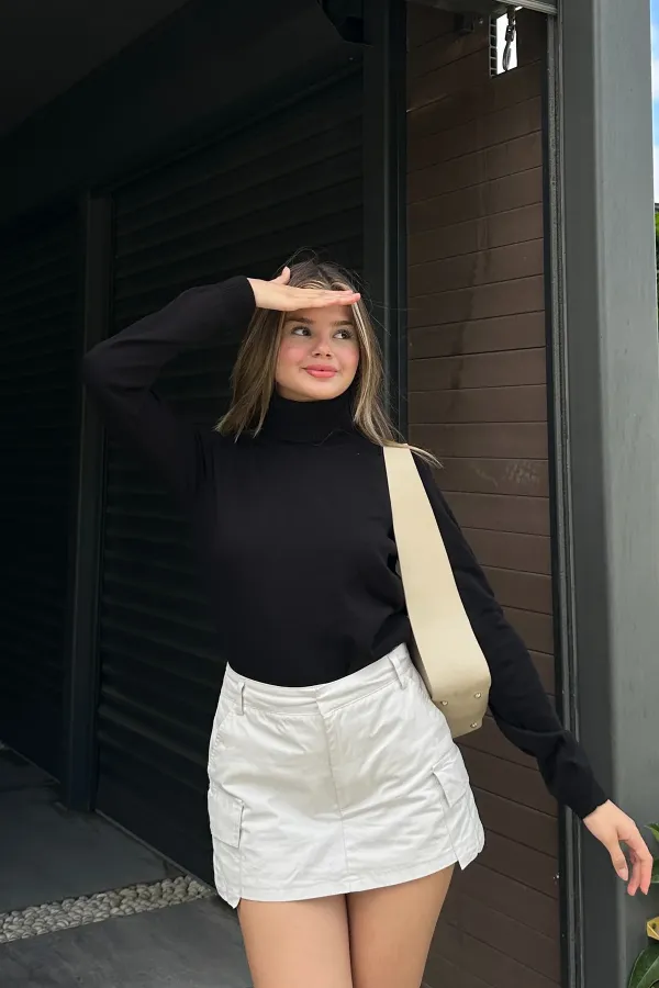 Chemisier à col roulé ample en maille