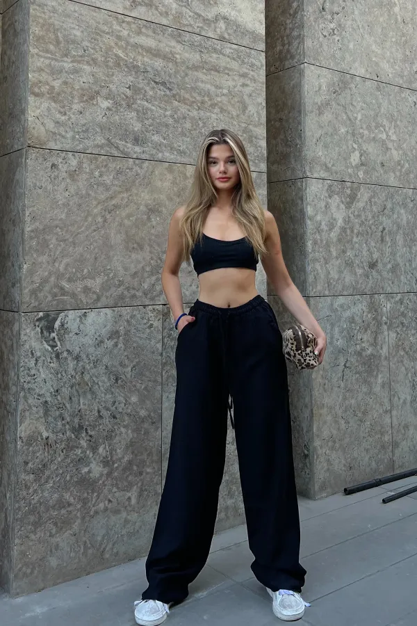 Linen Blend Loose Fit Trousers