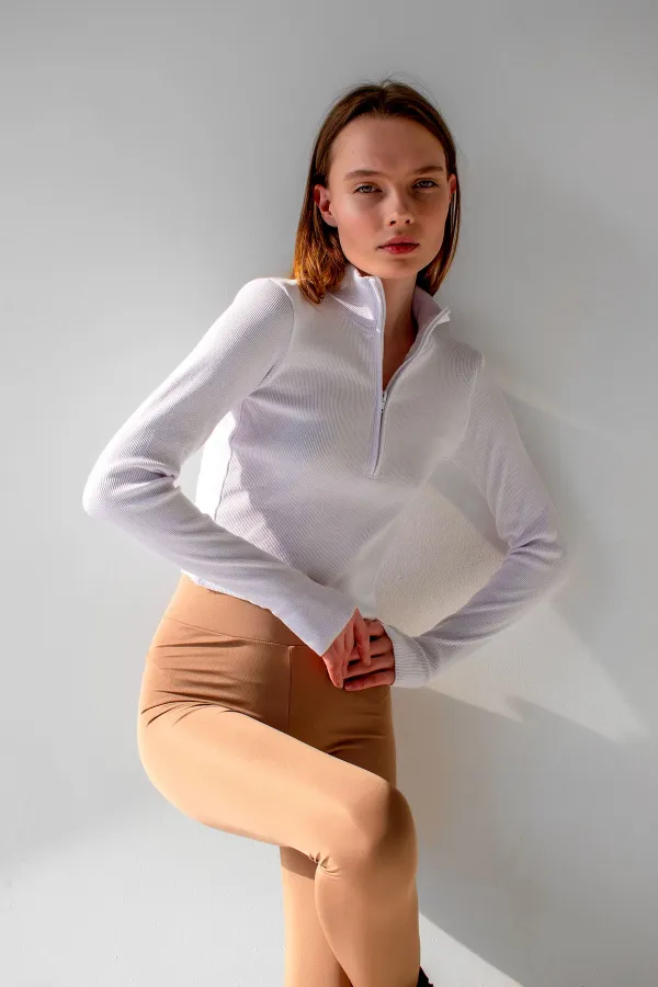 Ankle Detail Zip-Up Crop Blouse