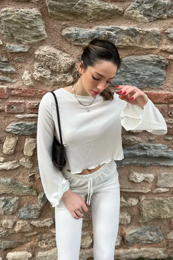 Bürümcük Kumaş Piliseli Sırt Detaylı Takım