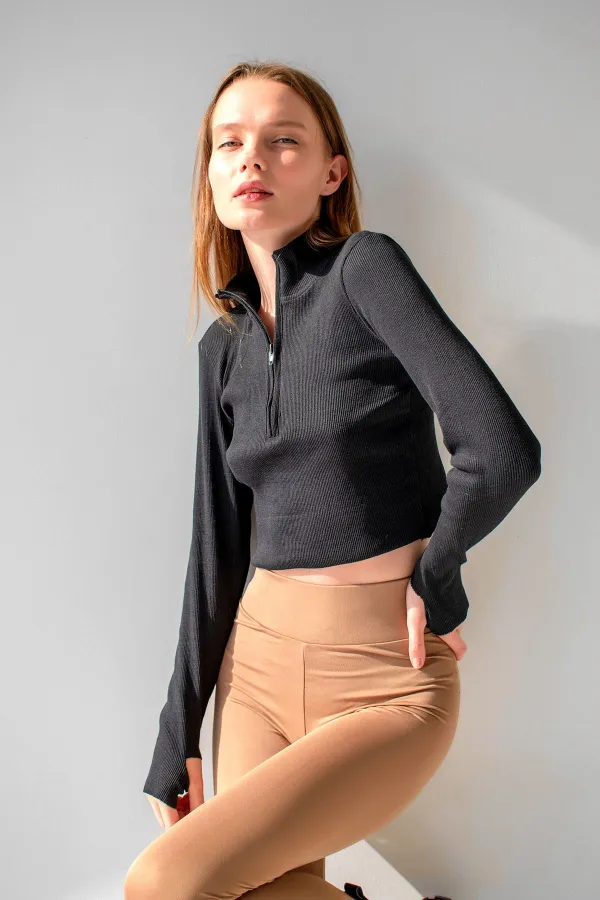 Ankle Detail Zip-Up Crop Blouse