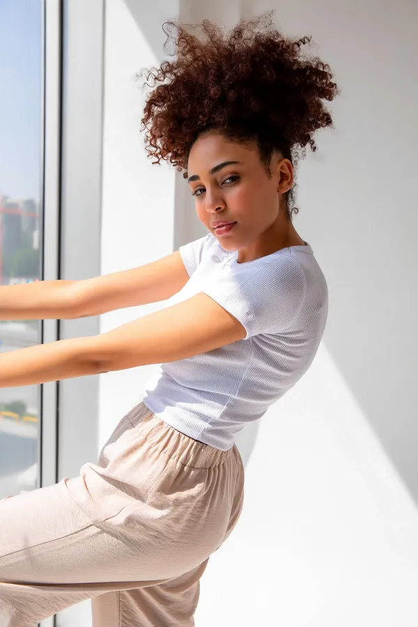 T-shirt basique à col rond côtelé