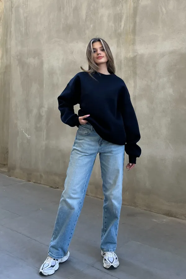 Basic Crew Neck Oversize Sweatshirt