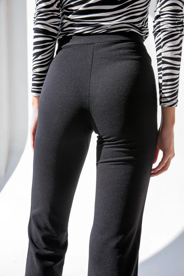 Pantalon évasé taille haute style espagnol