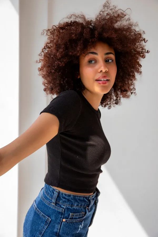 T-shirt basique à col rond côtelé