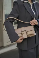 Sac à main et à bandoulière enduit Vison