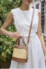 Sac seau en paille beige Madamra – Sac à main et à bandoulière en tricot style bohème pour femme [Été – Quotidien]