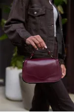 Sac à main et à bandoulière à clapet Bordeaux