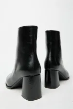 Bottes et bottines à talons hauts en cuir verni noir pour femme – Modèle élégant à porter au quotidien avec fermeture éclair