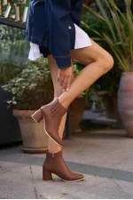 Bottes en caoutchouc à bout émoussé beige