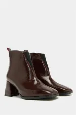Bottes courtes à talons et bout rond en cuir verni – Cuir brillant Forme moderne Cuir verni bordeaux