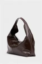 Sac à main et bandoulière en cuir verni brillant, cuir verni marron
