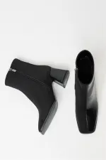 Bottes et bottines en daim verni noir pour femmes, talons à bout arrondi, cuir PU contrasté, fermeture éclair élégante Bottes et bottines en daim verni noir pour femmes, talons à bout arrondi, cuir PU contrasté, fermeture éclair élégante