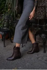 Bottes de cowboy en cuir véritable brodées et à talons marron
