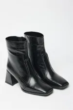 Bottes et bottines à talons plats en cuir verni noir pour femme – Fermeture éclair, style décontracté