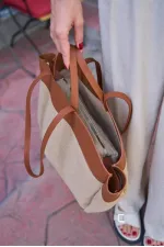 Sac fourre-tout contrasté en paille beige