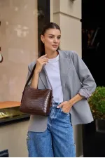 Sac cabas en cuir souple marron crocodile avec bandoulière ajustable