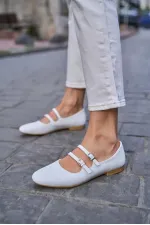 Ballerine blanche à double ceinture Ballerine blanche à double ceinture