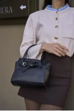 Mini sac à main et à bandoulière avec ceinture détaillée noir