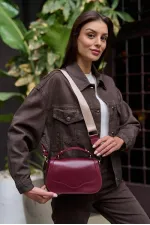 Sac à main et à bandoulière à clapet Bordeaux