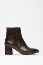 Bottes et bottines en crocodile marron