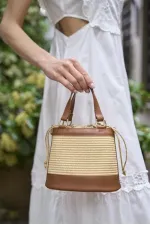 Sac seau en paille beige Madamra – Sac à main et à bandoulière en tricot style bohème pour femme [Été – Quotidien]