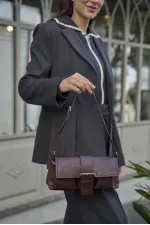 Sac à main et à bandoulière enduit marron