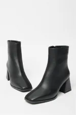 Bottes et bottines en daim noir pour femmes, bout rond, talon contrasté, cuir PU, fermeture éclair élégante Bottes et bottines en daim noir pour femmes, bout rond, talon contrasté, cuir PU, fermeture éclair élégante