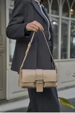 Sac à main et à bandoulière enduit Vison