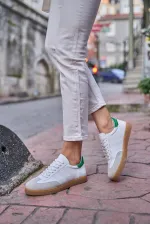 Logo Detaylı Spor Ayakkabı Beyaz-Yeşil Logo Detaylı Spor Ayakkabı Beyaz-Yeşil