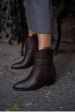 Bottes de cowboy en cuir véritable brodées et à talons marron