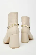 Bottes modernes à talons carrés beiges et dorés, style décontracté - Élégantes Bottes modernes à talons carrés beiges et dorés, style décontracté - Élégantes