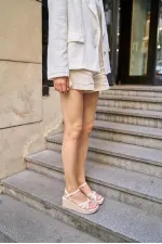 Sandales compensées à nœuds beiges Sandales compensées à nœuds beiges