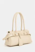 Sac à main et à bandoulière détaillé avec ceinture à double boucle, couleur vison
