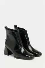 Bottes courtes à talons et bout émoussé en cuir verni – Cuir brillant Forme moderne Cuir verni noir